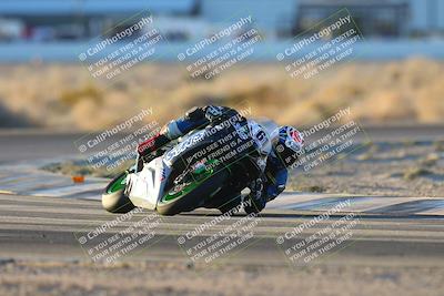 media/Nov-17-2024-CVMA (Sun) [[1fec520723]]/Race 18-Supersport Middleweight/